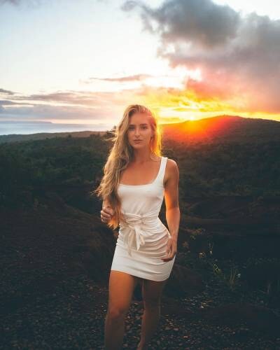 Caroline Zalog Photo #409