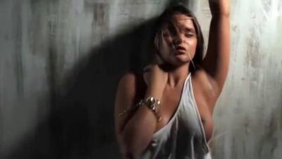 Anastasiya Kvitko Photo #24