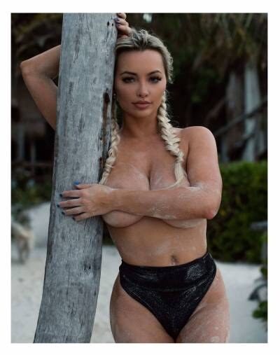 Lindsey Pelas Photo #87