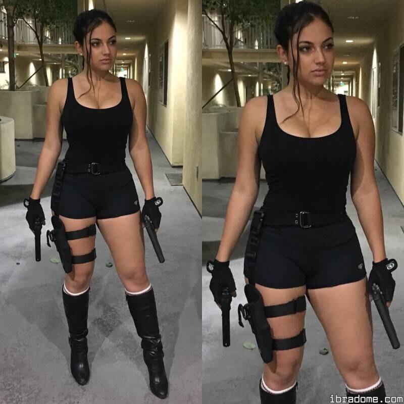 Inanna Sarkis Photo #47