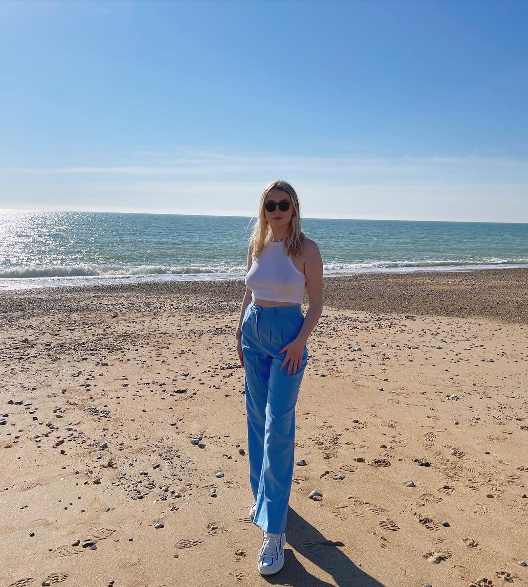 Millie Harris Photo #4