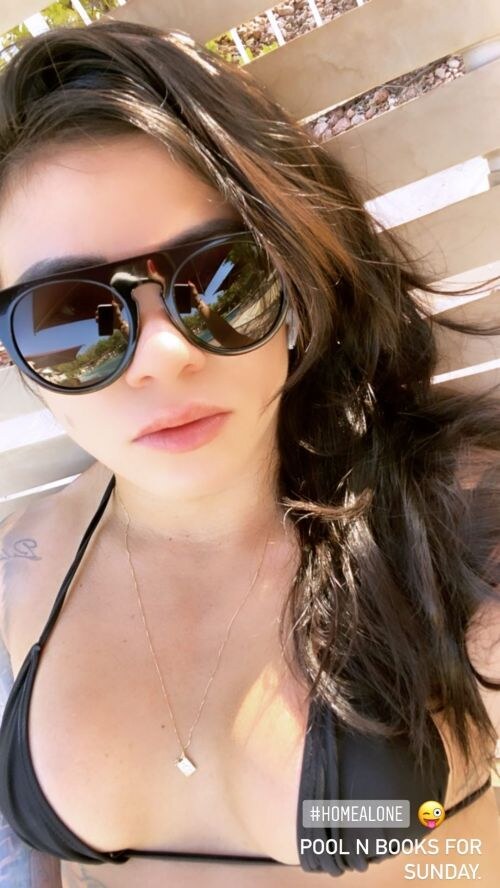 Claudia Gadelha Photo #23