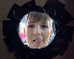 Hannah Brooks Photo #5