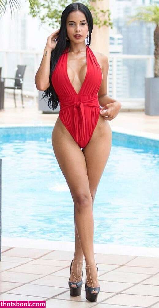 Mariell Andreina Photo #7