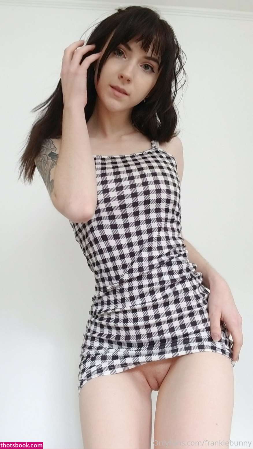 Frankie Bunnie Photo #30