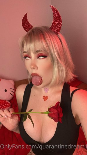 Della Dreams Photo #35