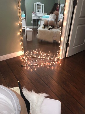 Emily Willis Photo #97