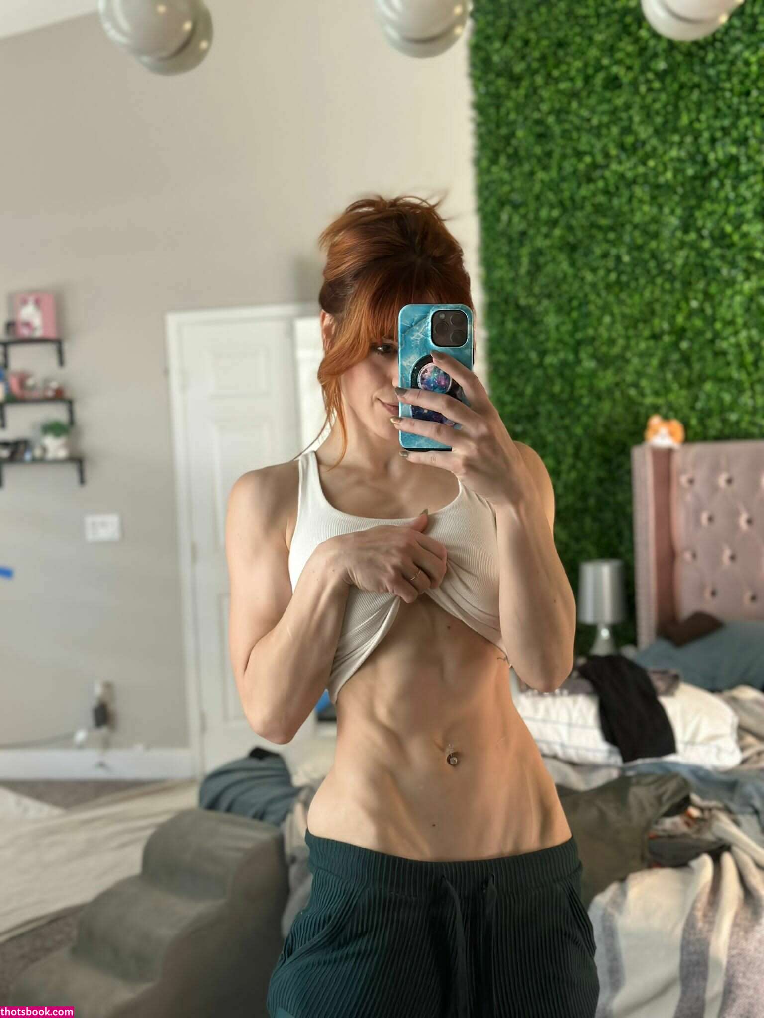 Molly Stewart Photo #306