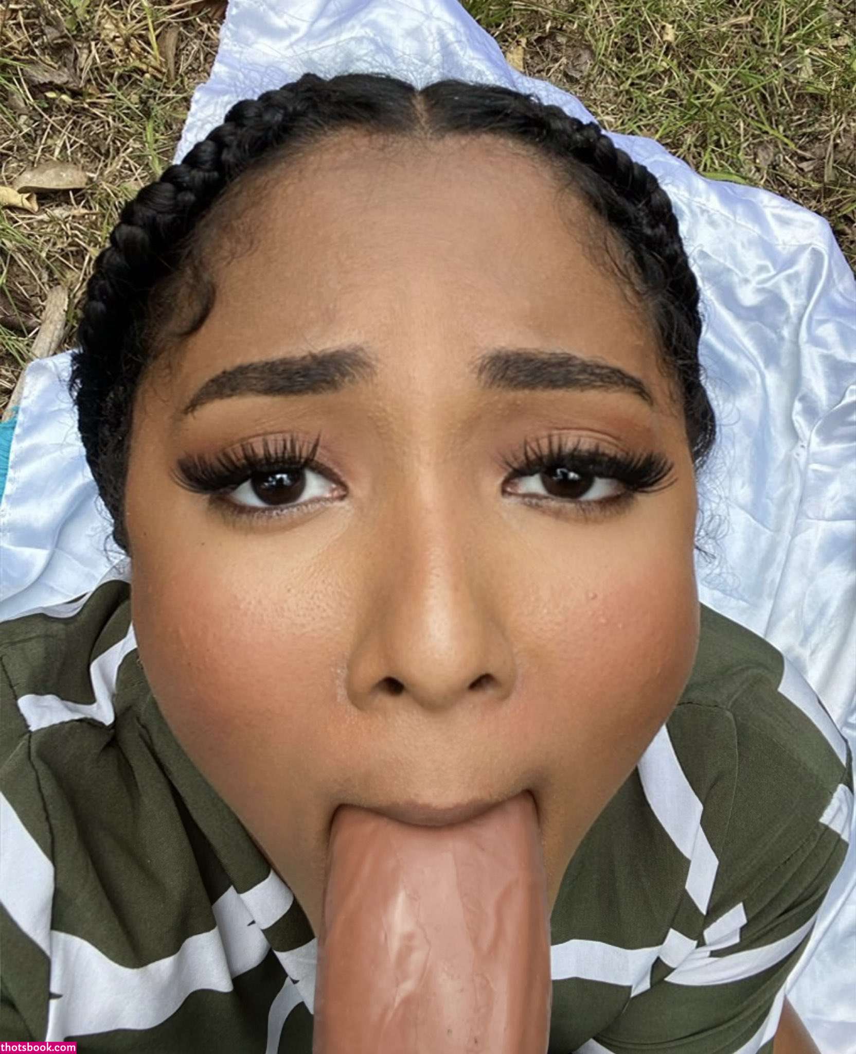 Raychellemcm Photo #46