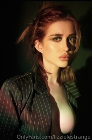 Lizzielestrange Photo #34