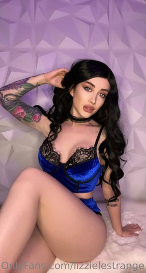 Lizzielestrange Photo #75
