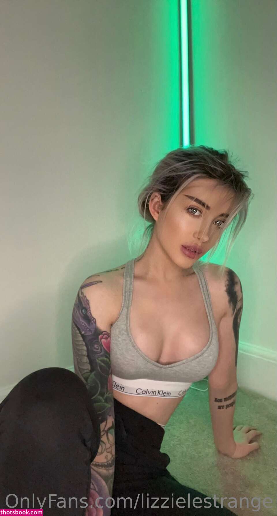 Lizzielestrange Photo #129