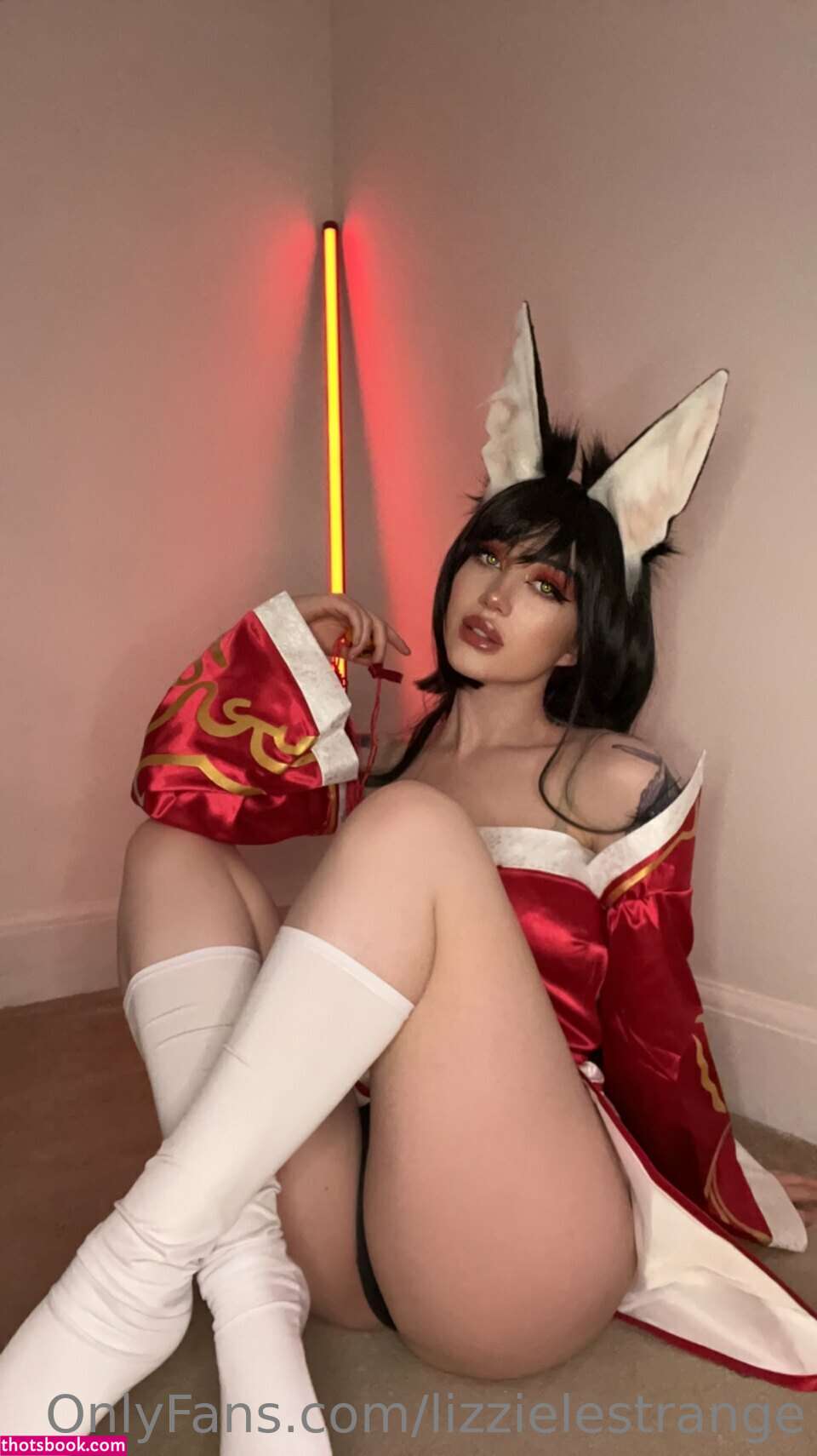 Lizzielestrange Photo #140