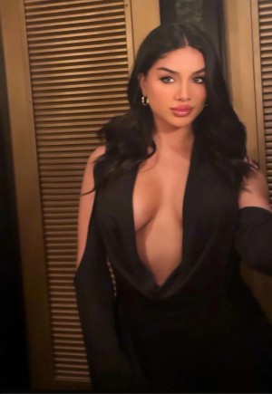 Alishbasheikh Photo #148