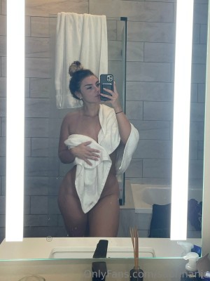 Sabrina Nic Post #24