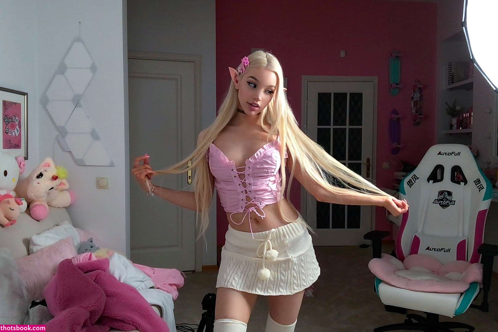 Alice Delish Photo #732