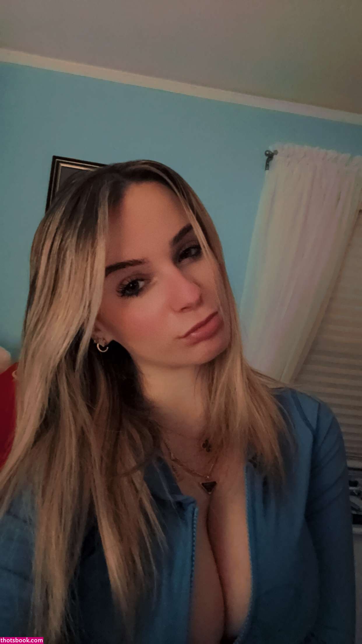 Kaitlyn Krems Photo #1