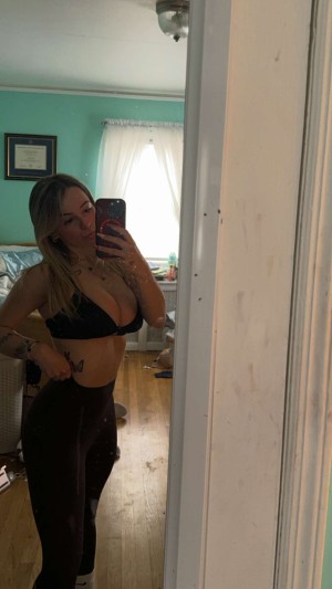 Kaitlyn Krems Photo #106