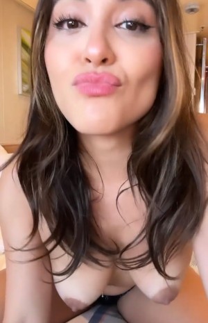 Stella Hudgens Photo #19