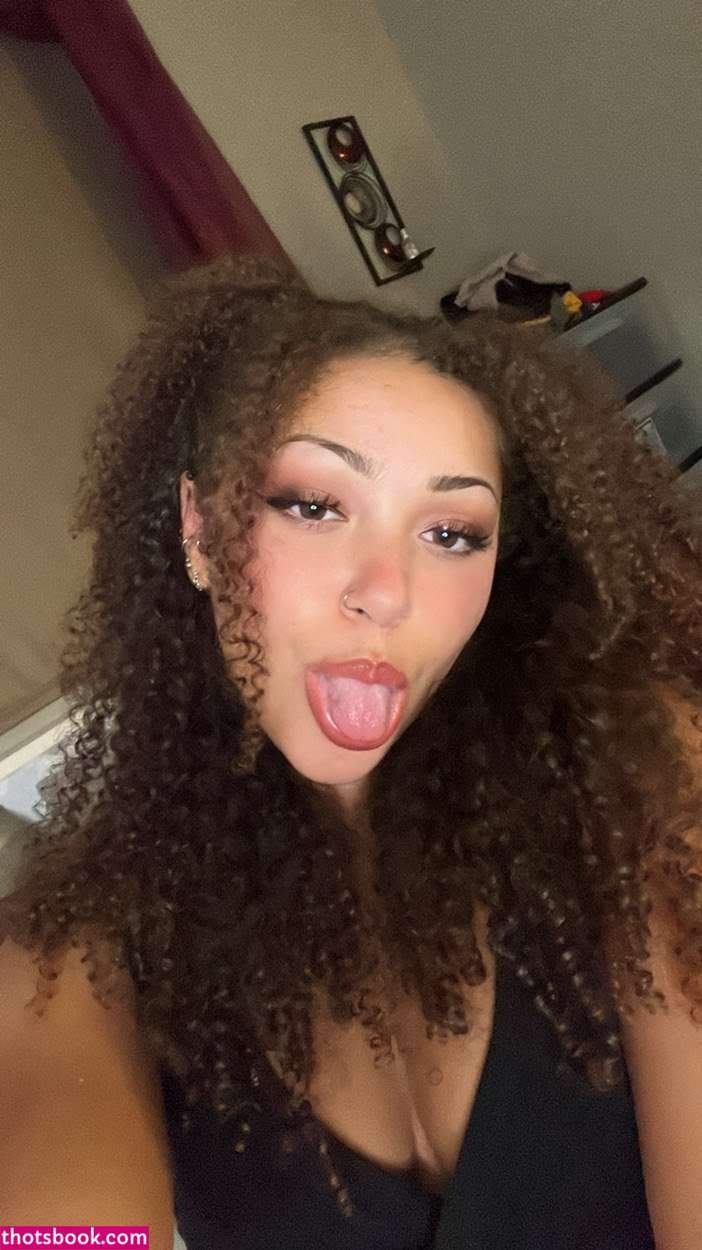 Telina Tingles Photo #17