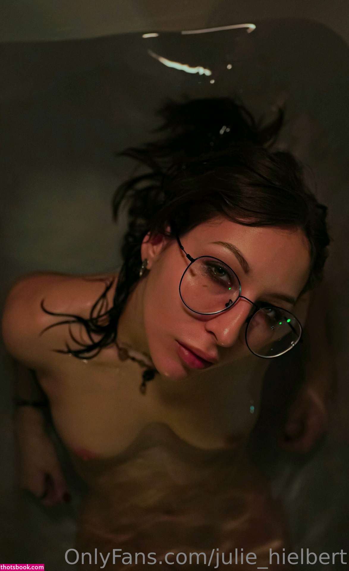 Julie Hielbert Photo #3