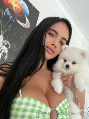 Victoria June Photo #23