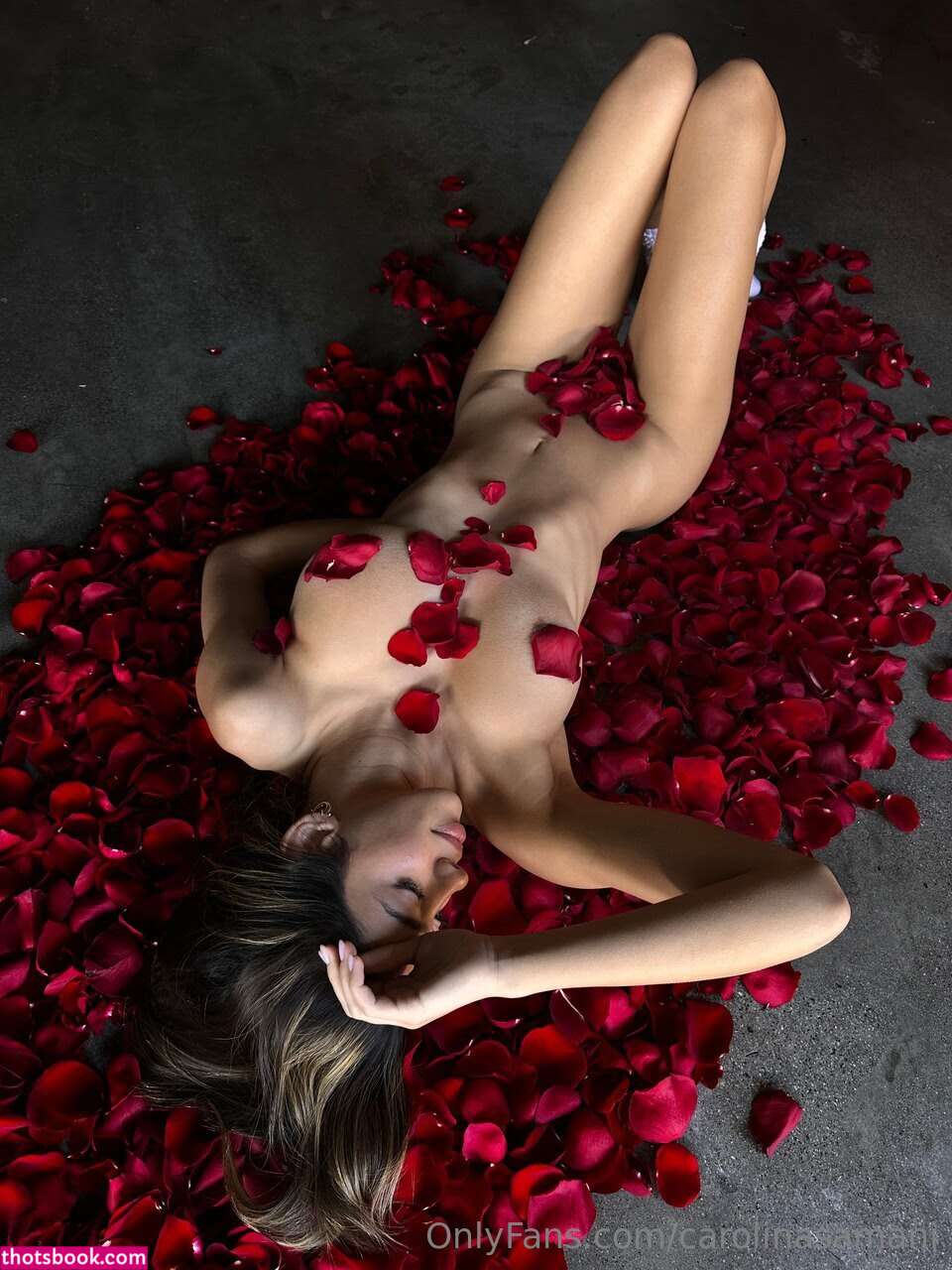 Carolina Samani Photo #235