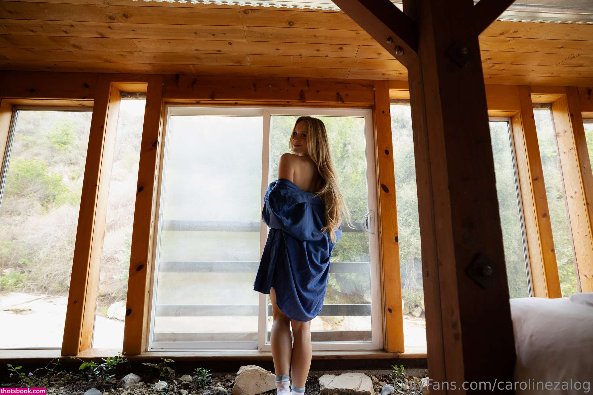 Caroline Zalog Photo #998