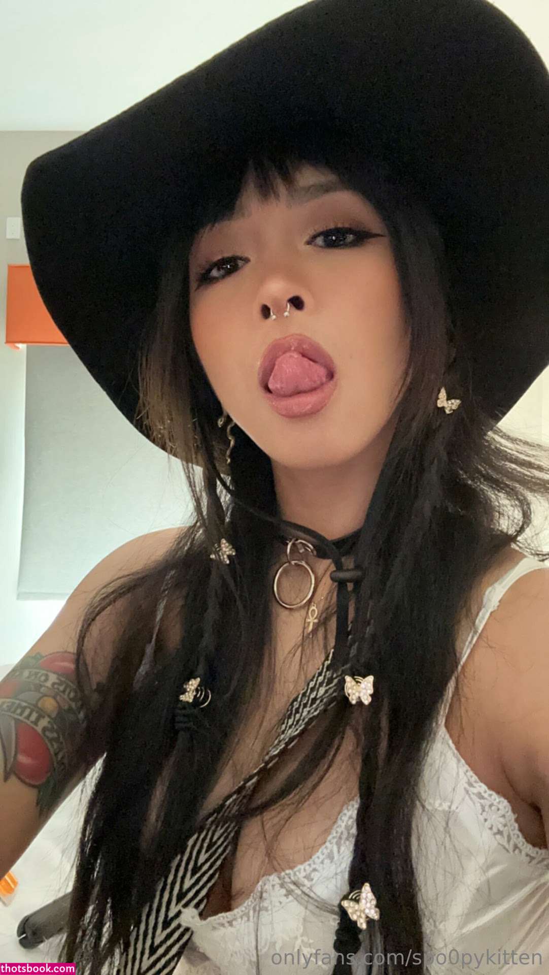 spo0pykitten Photo #148