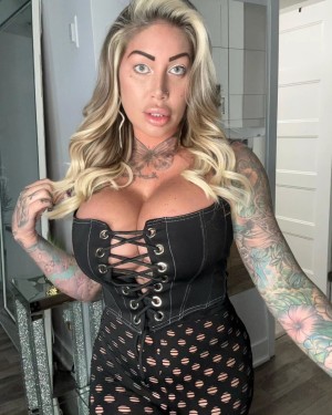 Callmeroxy Photo #28