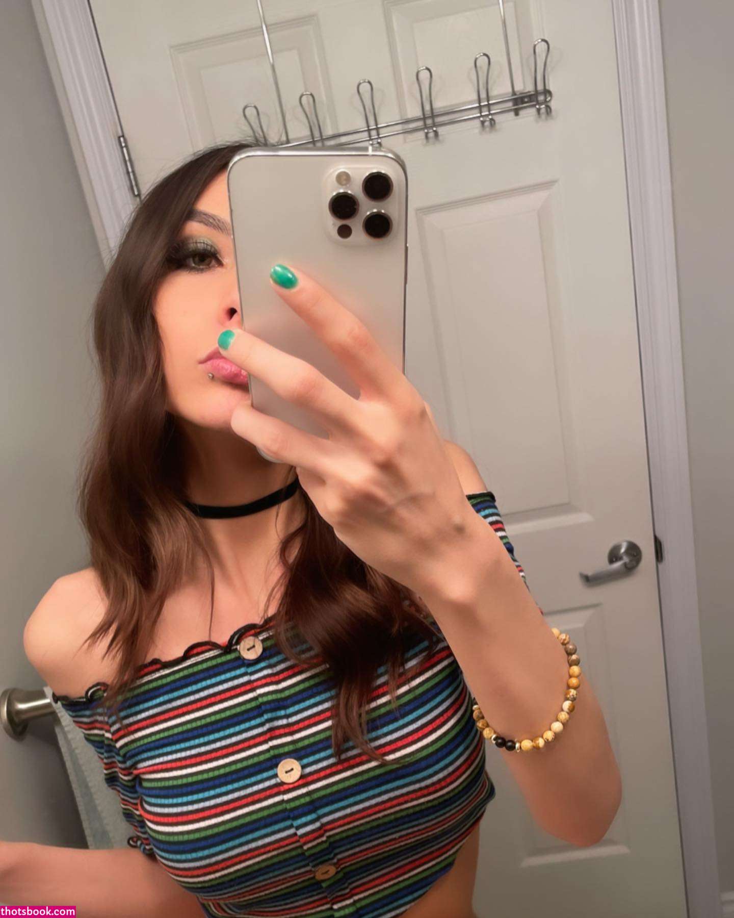 Chloenight Photo #20