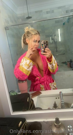 Ashleyk Hawaii Photo #148