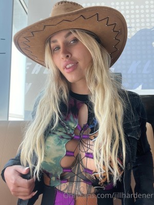 Jill Hardener Photo #44