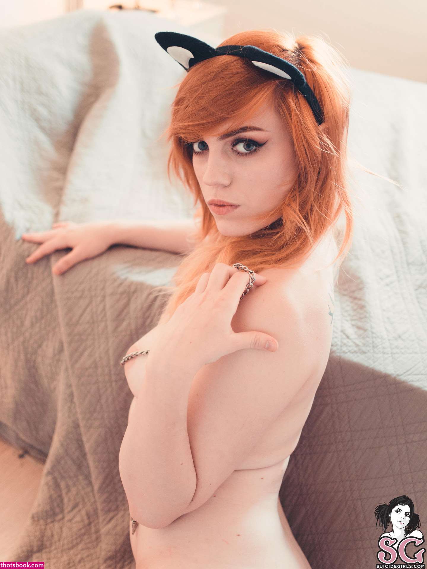 Lovia Suicide Photo #107