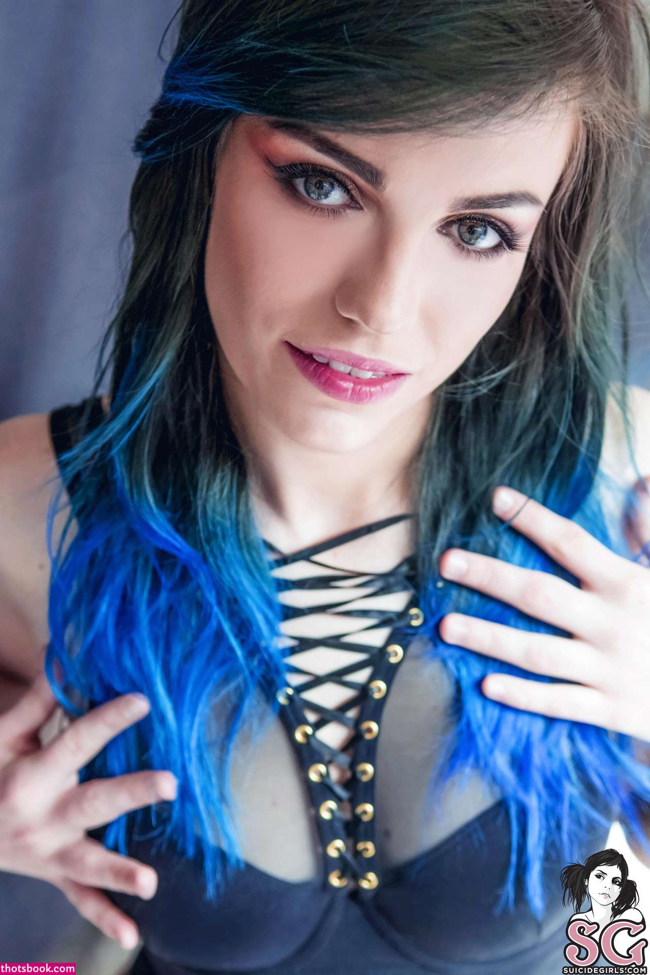 Lovia Suicide Photo #215