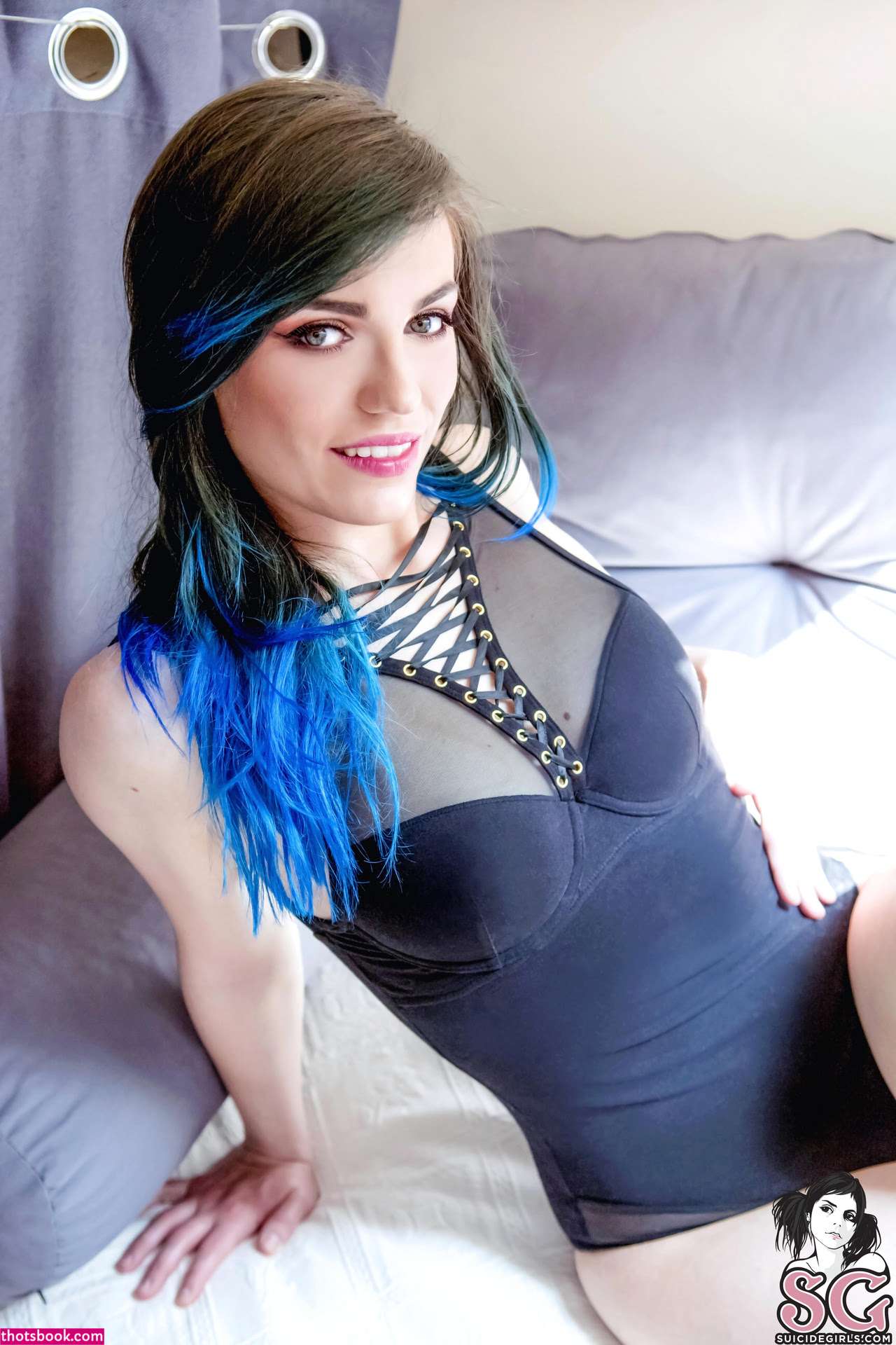 Lovia Suicide Photo #243