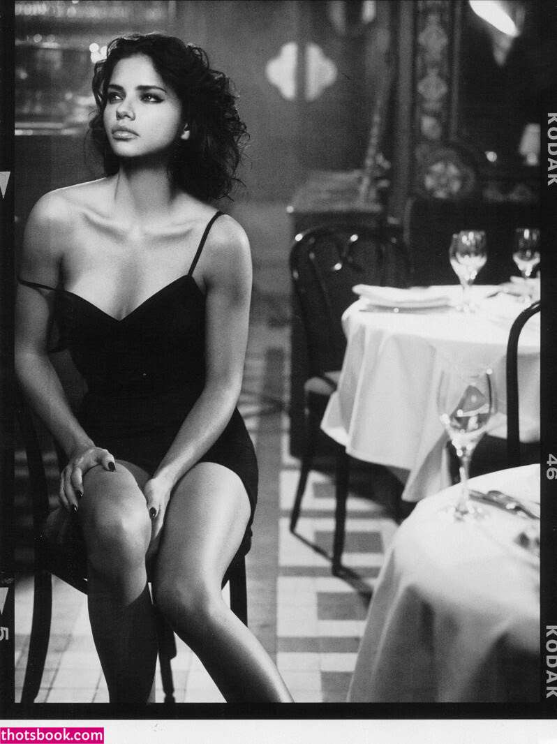 Adriana Lima Photo #17