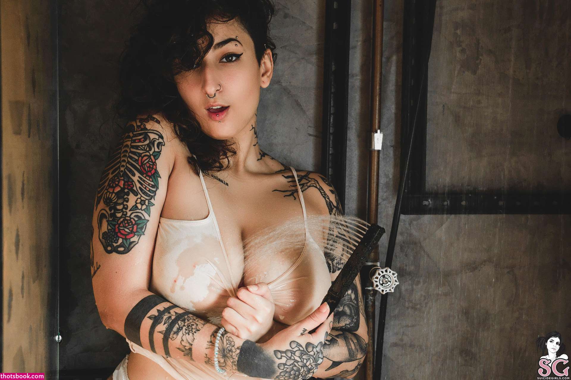 Julha Suicide Photo #73