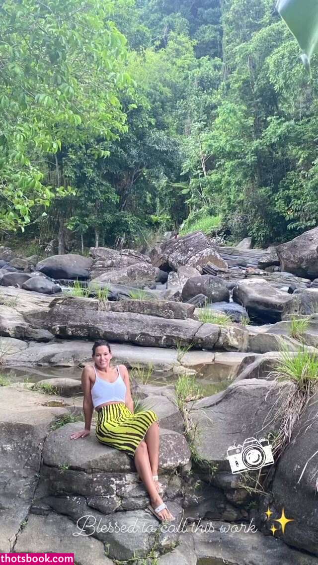 Officialzoeys Photo #25