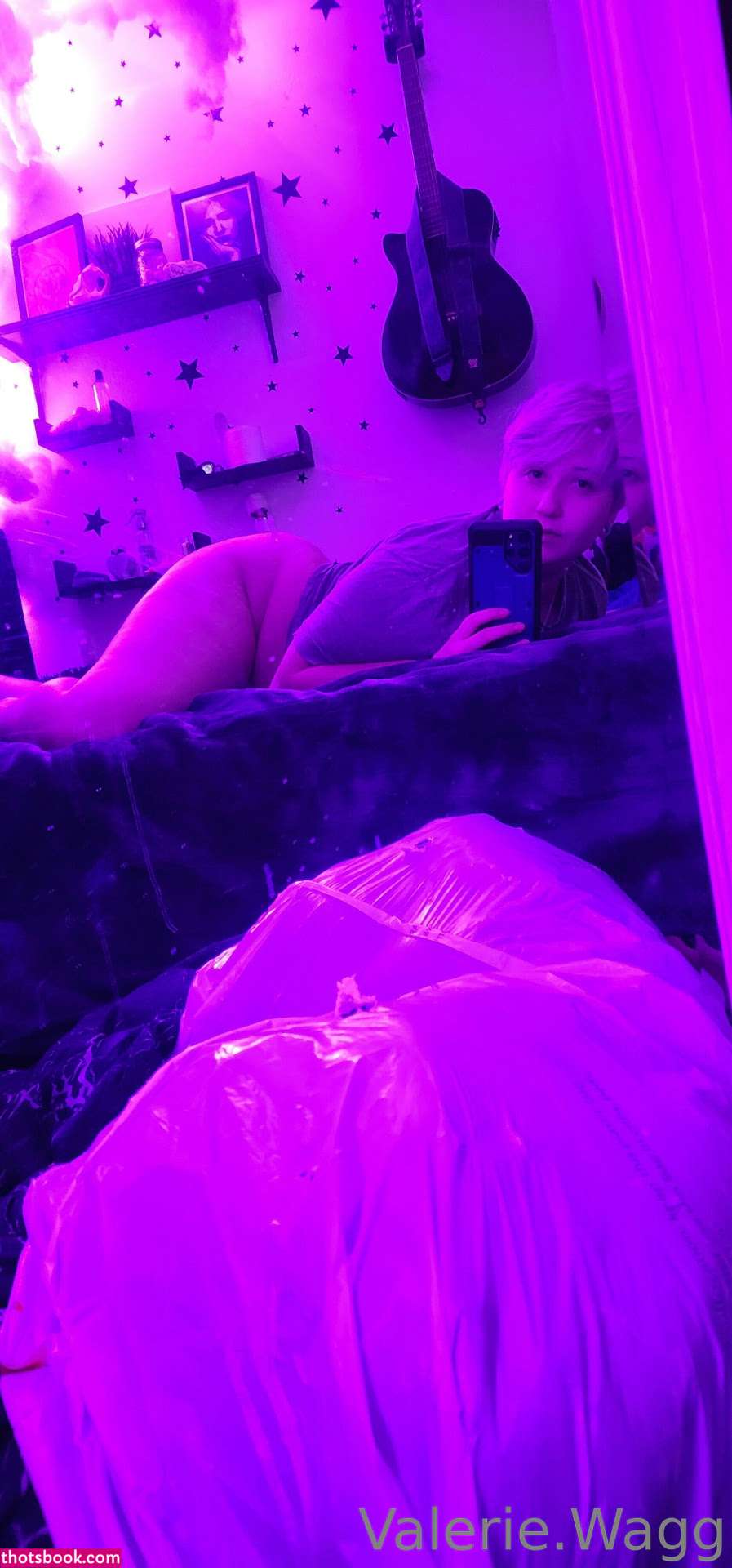 Valerie Wagg Photo #115