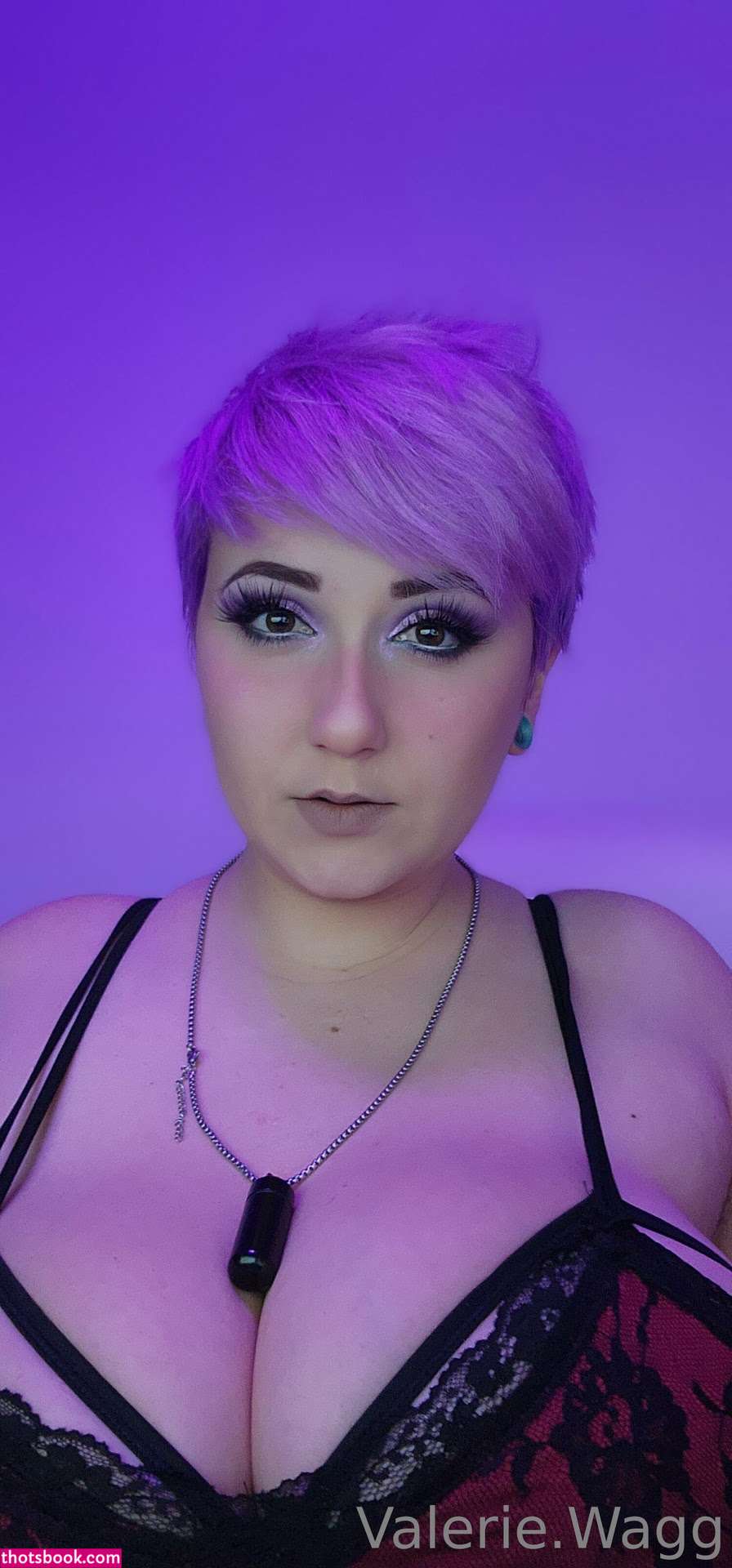 Valerie Wagg Photo #118