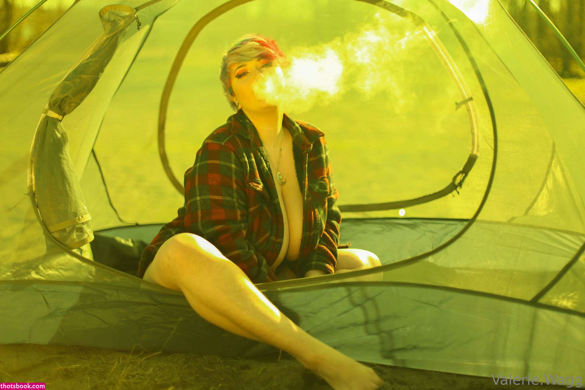 Valerie Wagg Photo #137