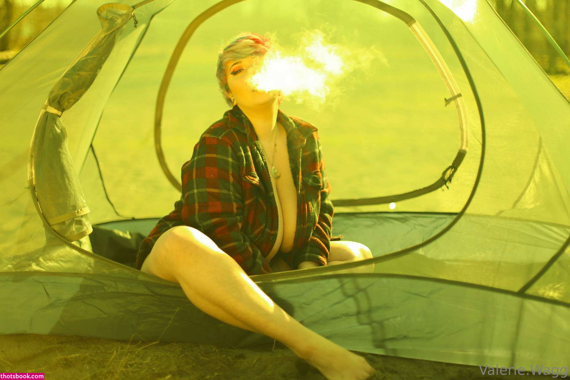 Valerie Wagg Photo #139