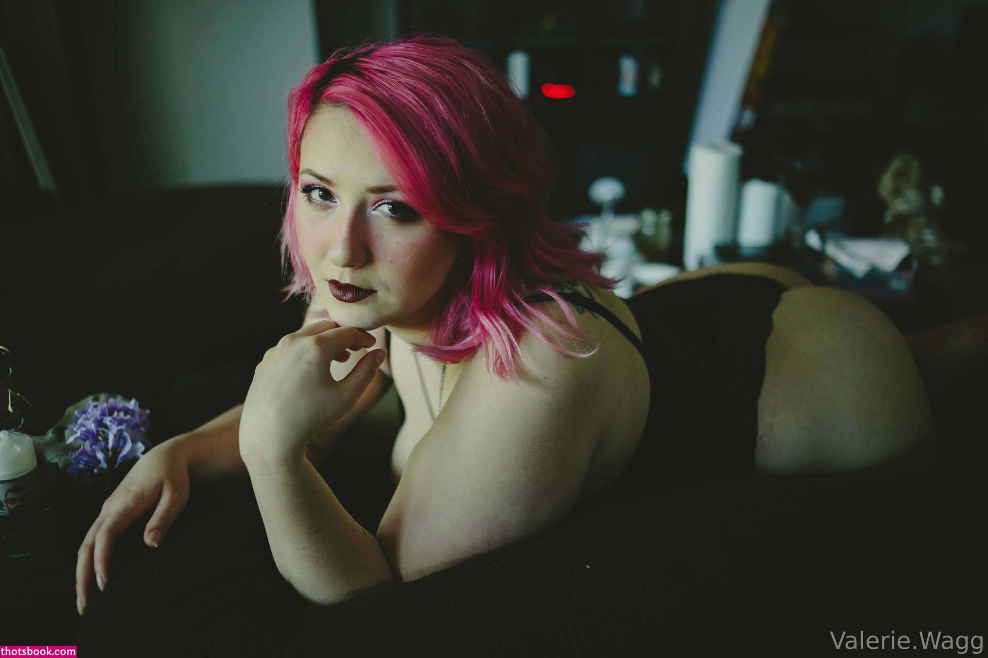 Valerie Wagg Photo #143