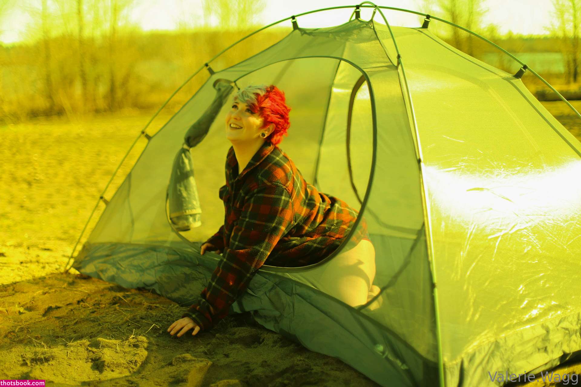 Valerie Wagg Photo #156