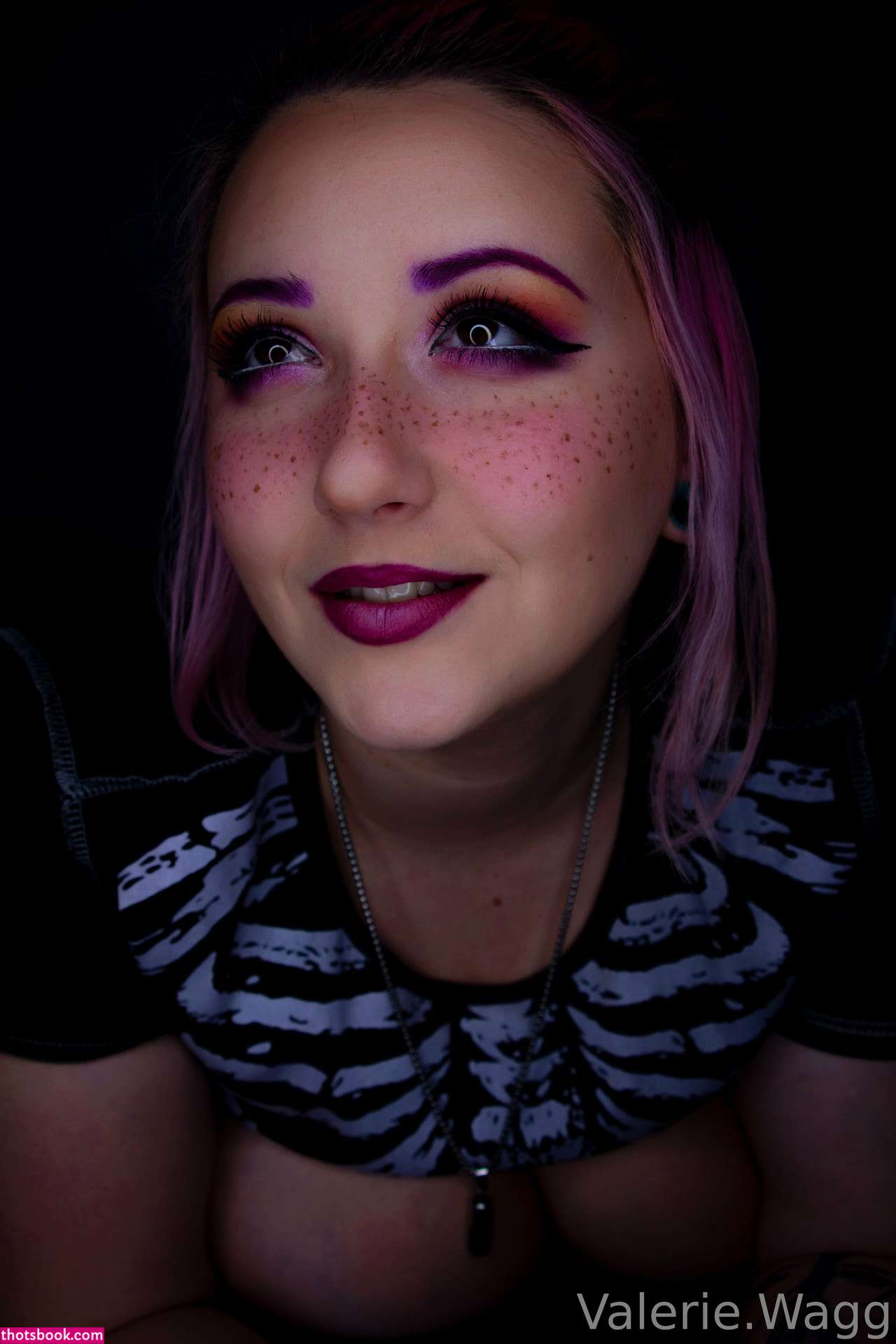 Valerie Wagg Photo #176