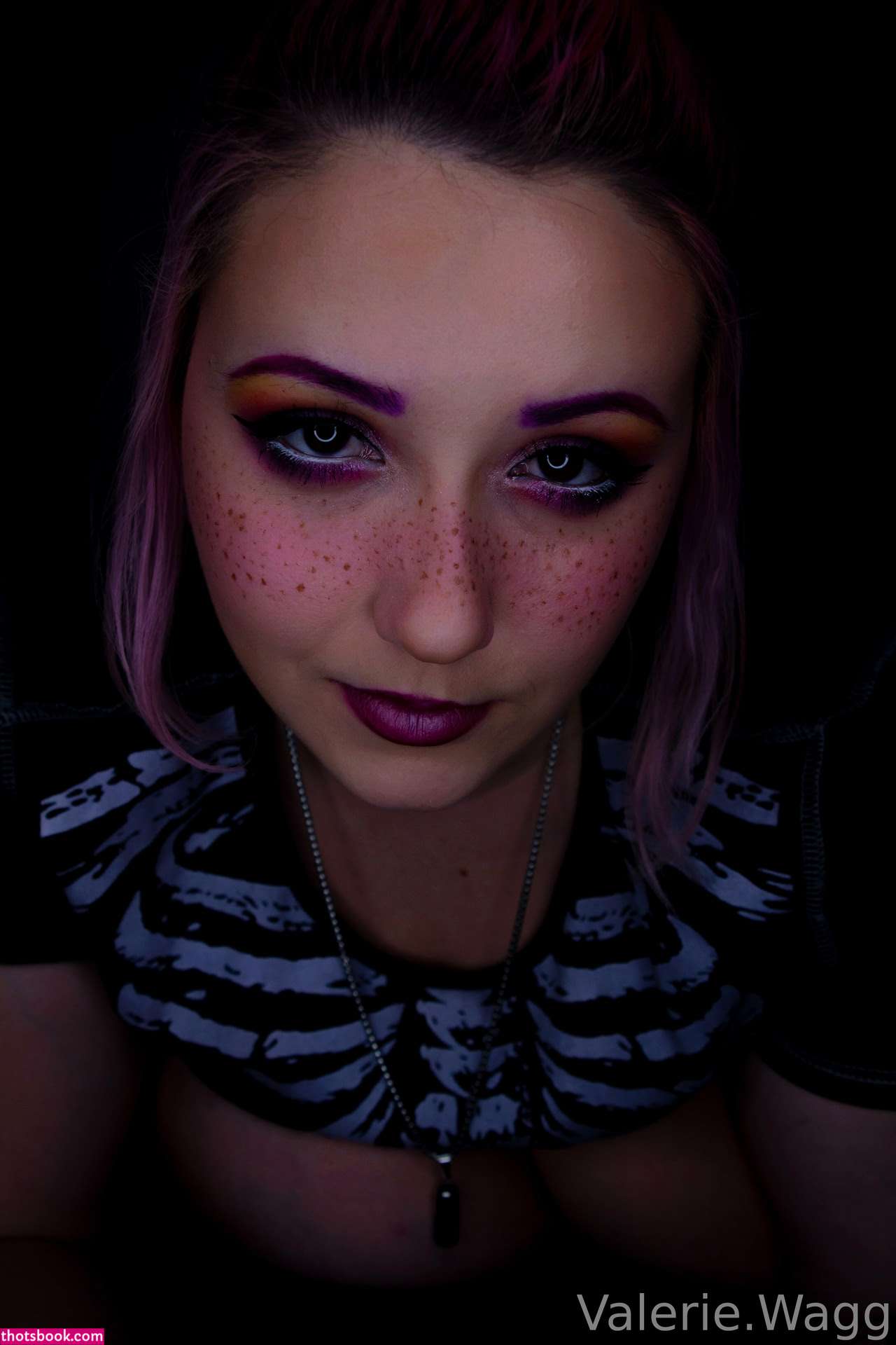 Valerie Wagg Photo #193