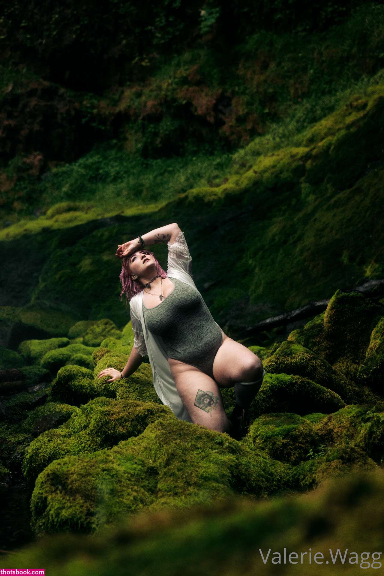 Valerie Wagg Photo #208