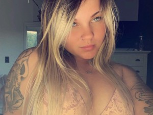 Chelsea Erdman Photo #18