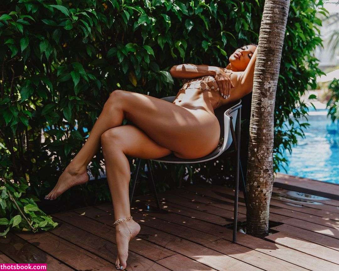 Ivette Saucedo Photo #15